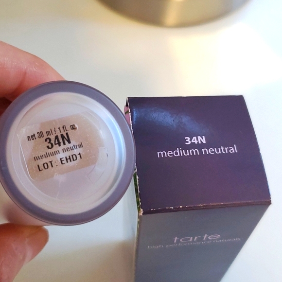 Tarte Babassu Foundcealer Multi-Tasking Foundation SPF 20 in 34N Medium Neutral - Picture 3 of 10